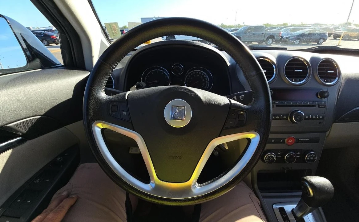 2008 Saturn Vue - Image 11 of 15