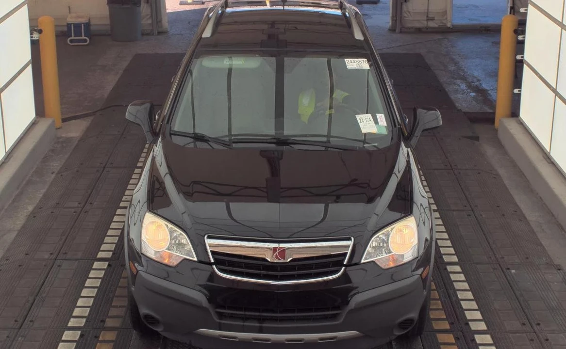 2008 Saturn Vue - Image 2 of 15