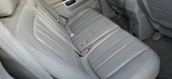 2008 Saturn Vue - Image 8 of 11