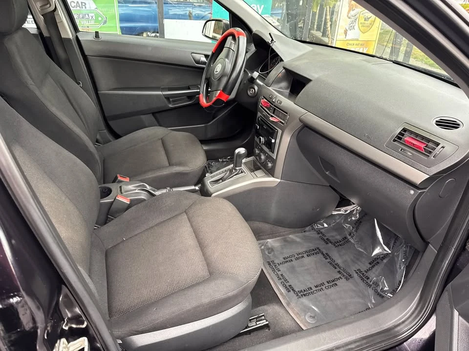 2008 Saturn - Image 18 of 20