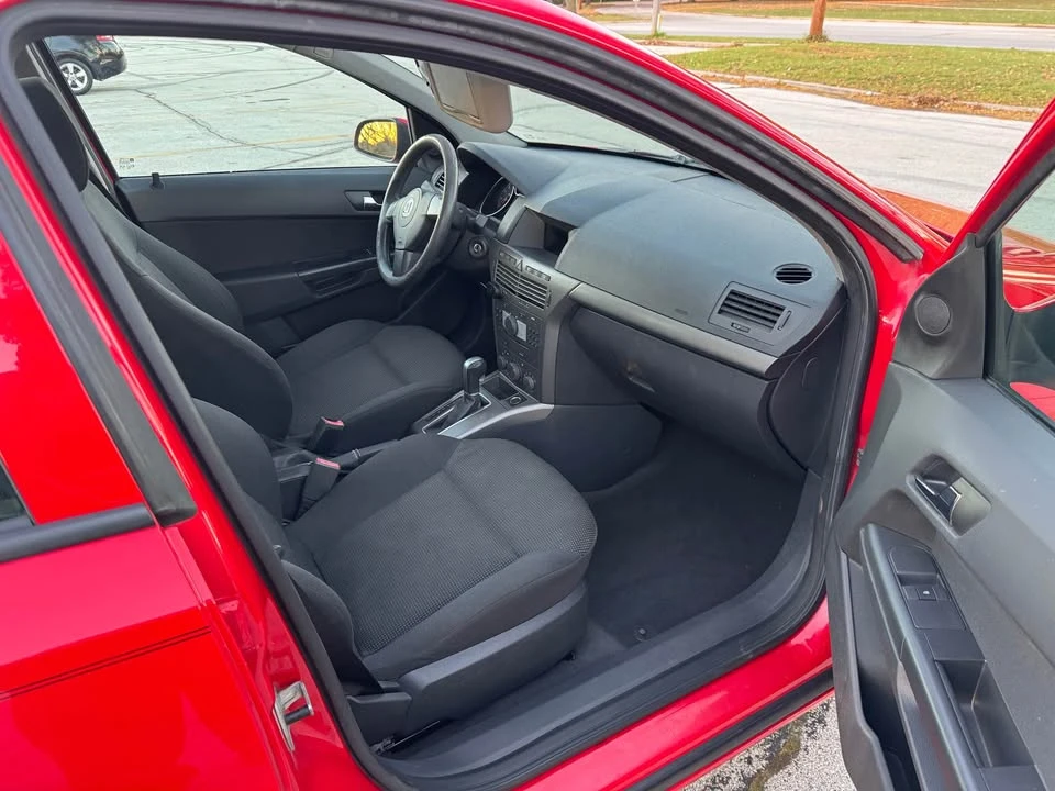 2008 Saturn - Image 9 of 14