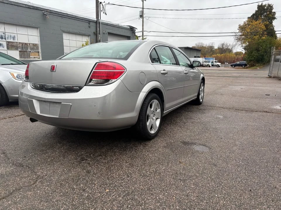 2008 Saturn - Image 4 of 8