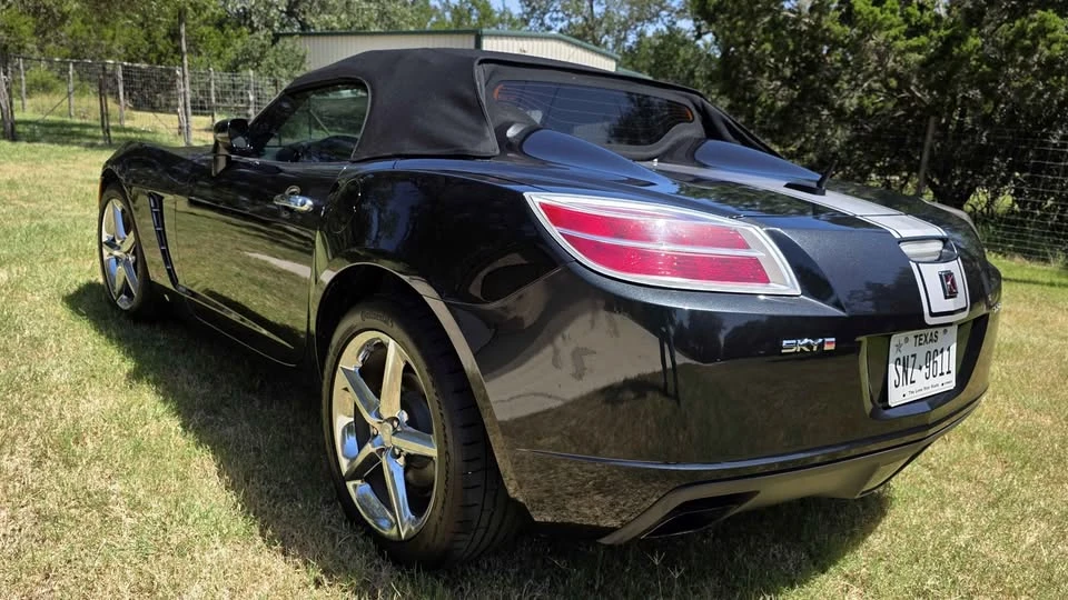 2008 Saturn Sky Red Line - Image 3 of 7