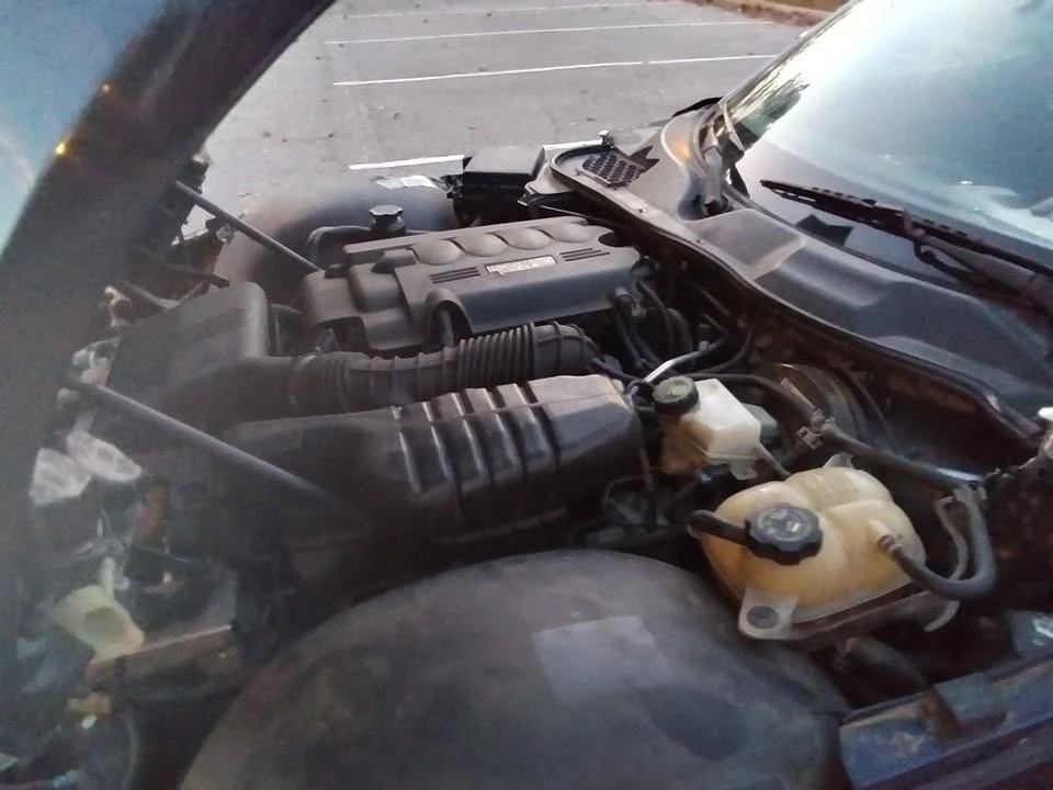 2008 Saturn Sky - Image 14 of 15