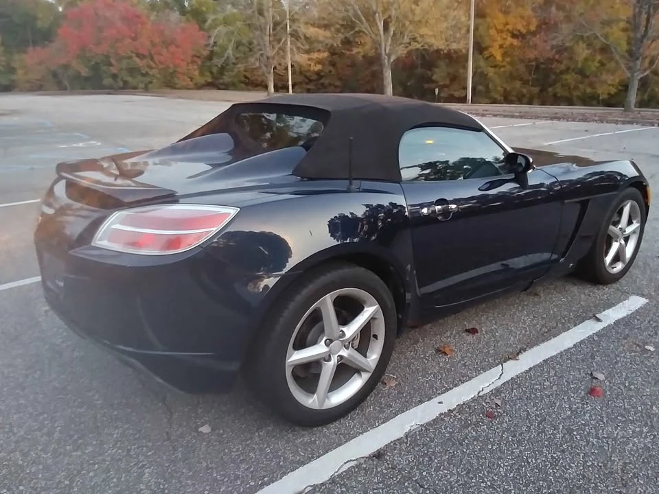 2008 Saturn Sky - Image 5 of 15
