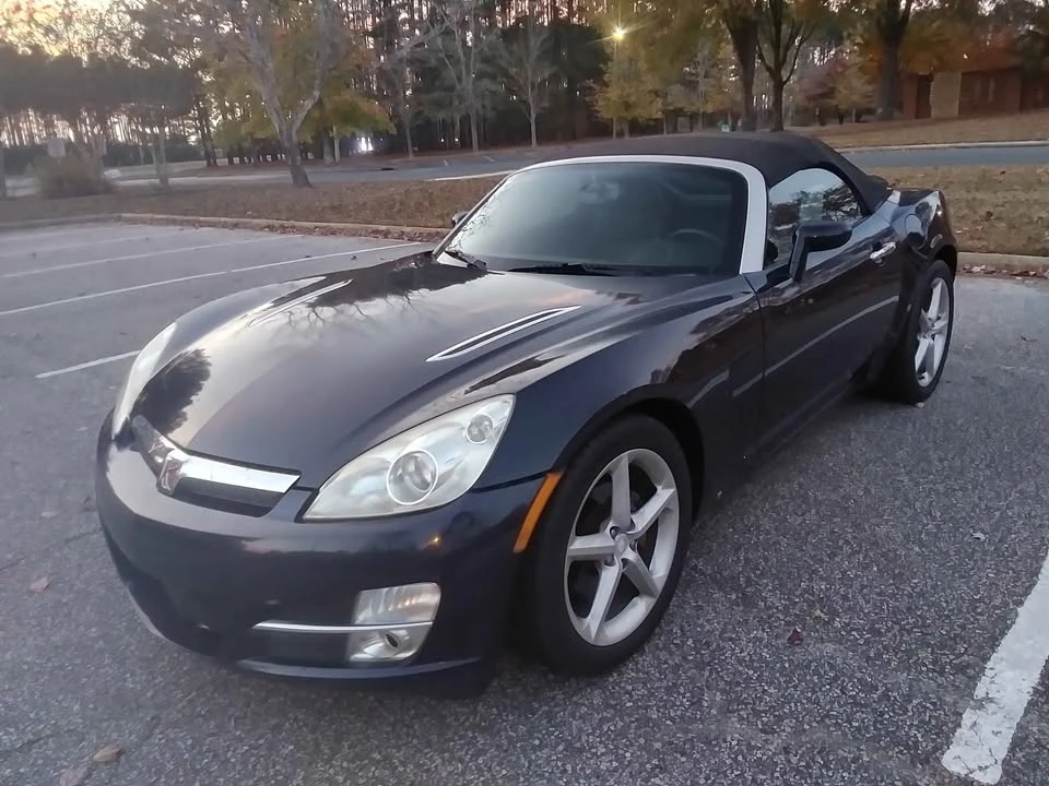 2008 Saturn Sky - Image 8 of 15