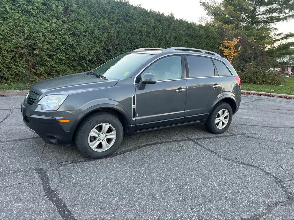 2008 Saturn Vue - Image 2 of 11