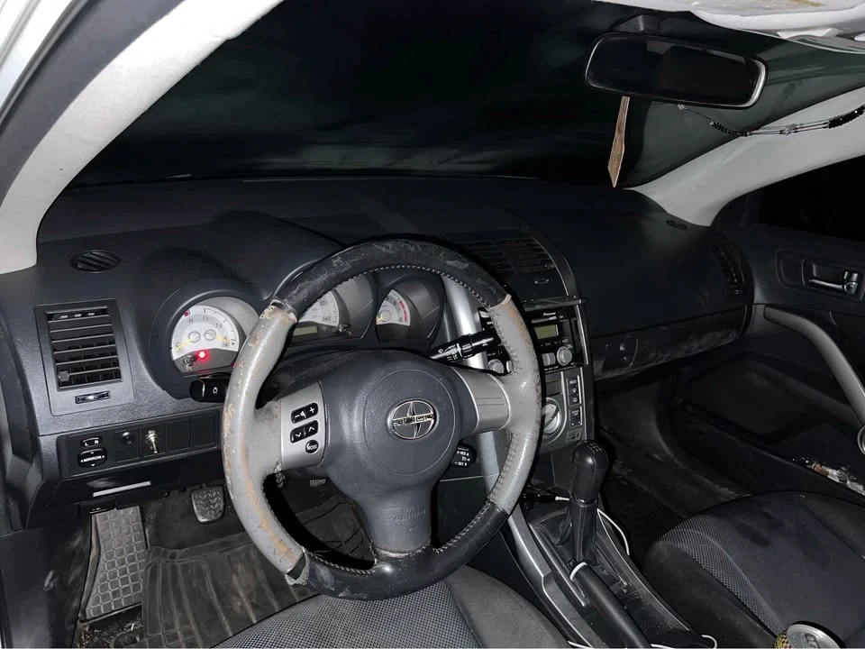 2008 Scion tC - Image 3 of 4