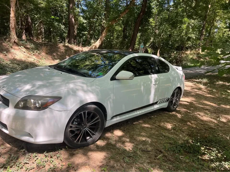 2008 Scion tC - Image 2 of 4
