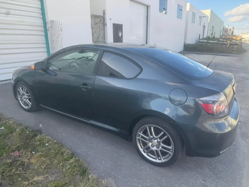 2008 Scion tC - Image 3 of 4