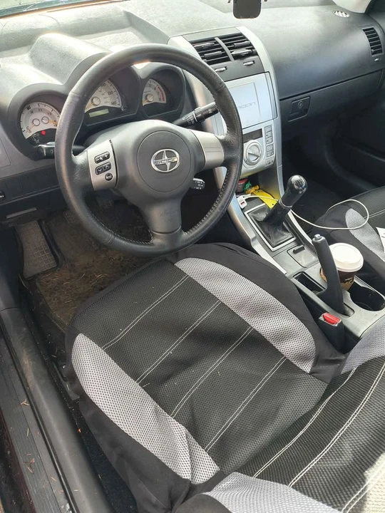 2008 Scion tC - Image 2 of 10