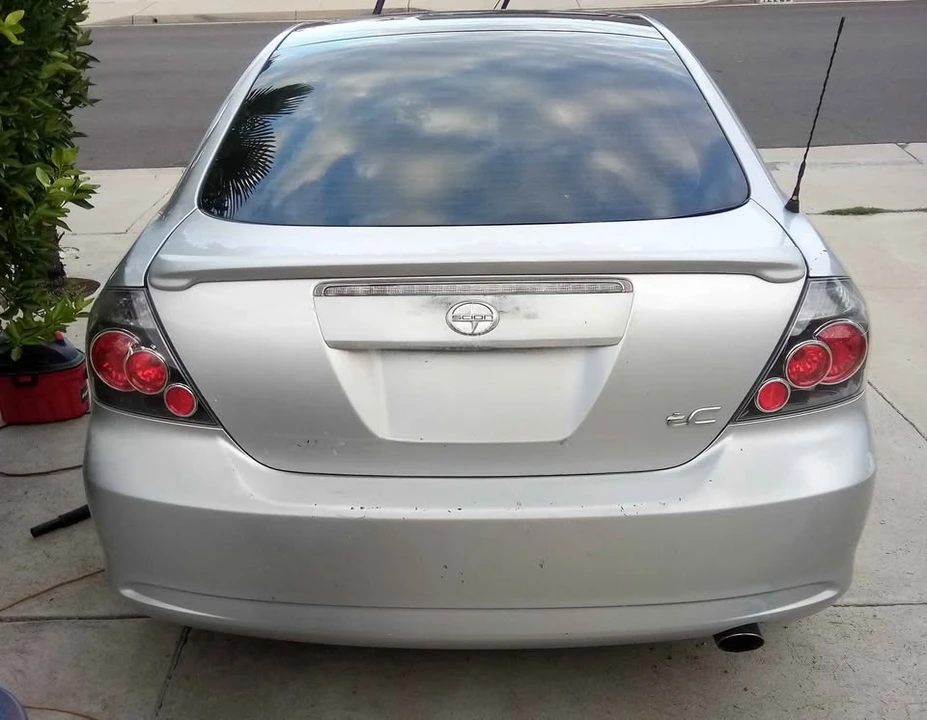 2008 Scion tC - Image 2 of 9