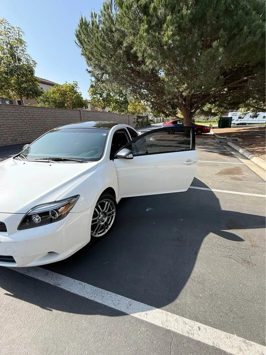 2008 Scion tC - Image 8 of 11