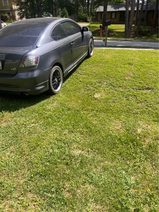 2008 Scion tC - Image 2 of 5