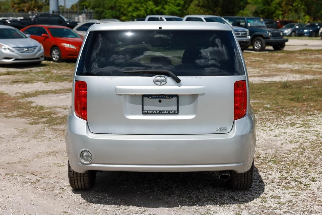 2008 Scion xB - Image 9 of 21