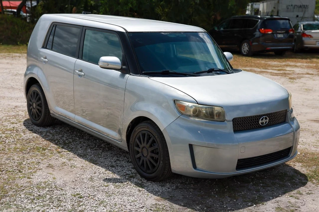 2008 Scion xB - Image 15 of 21