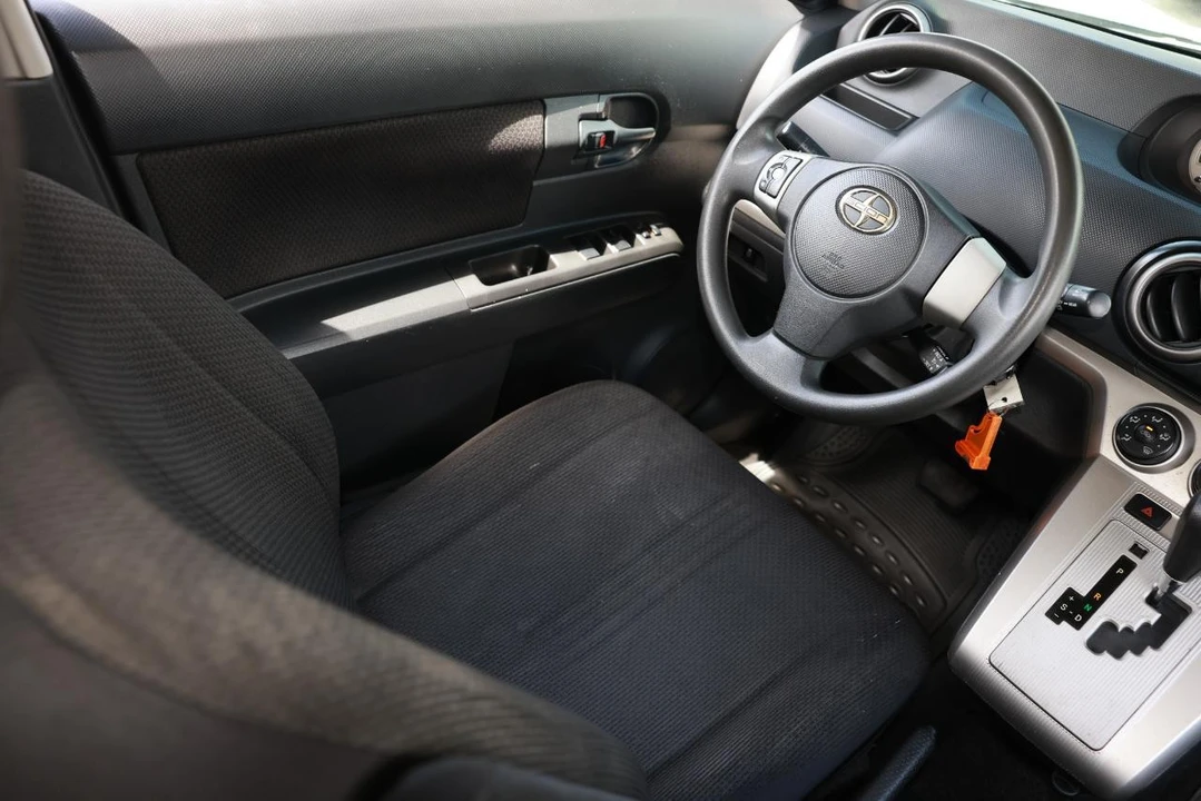 2008 Scion xB - Image 20 of 21