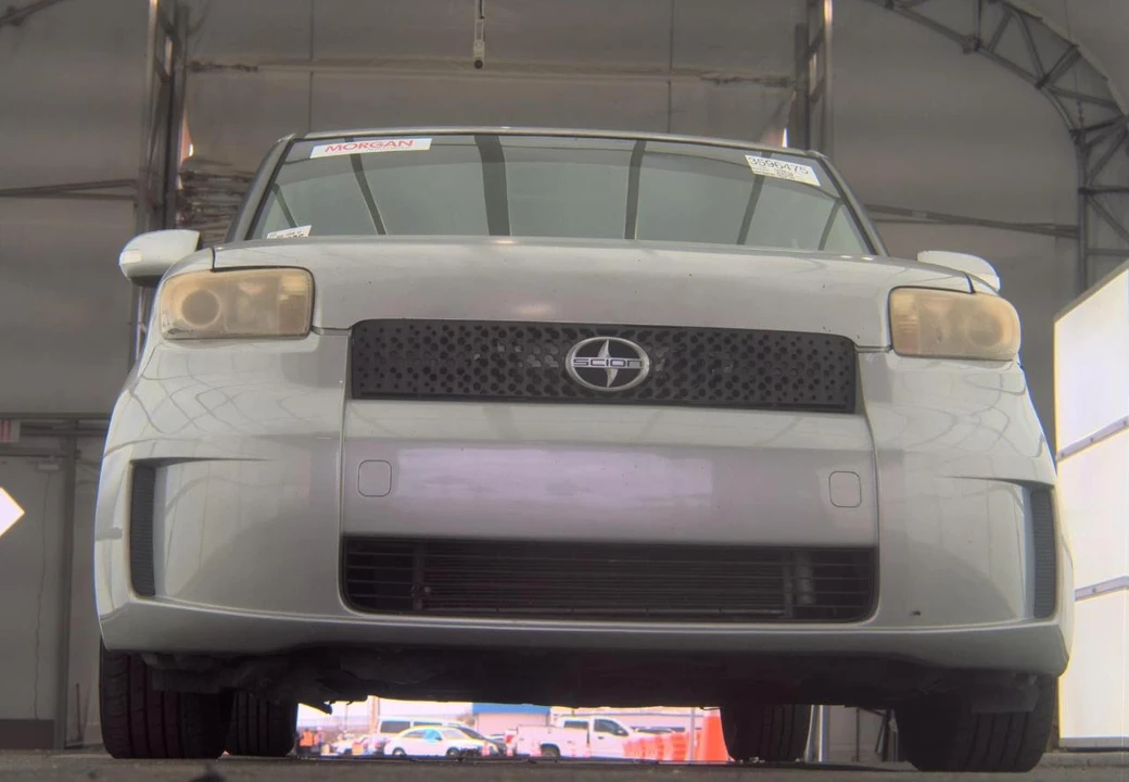 2008 Scion xB - Image 3 of 17