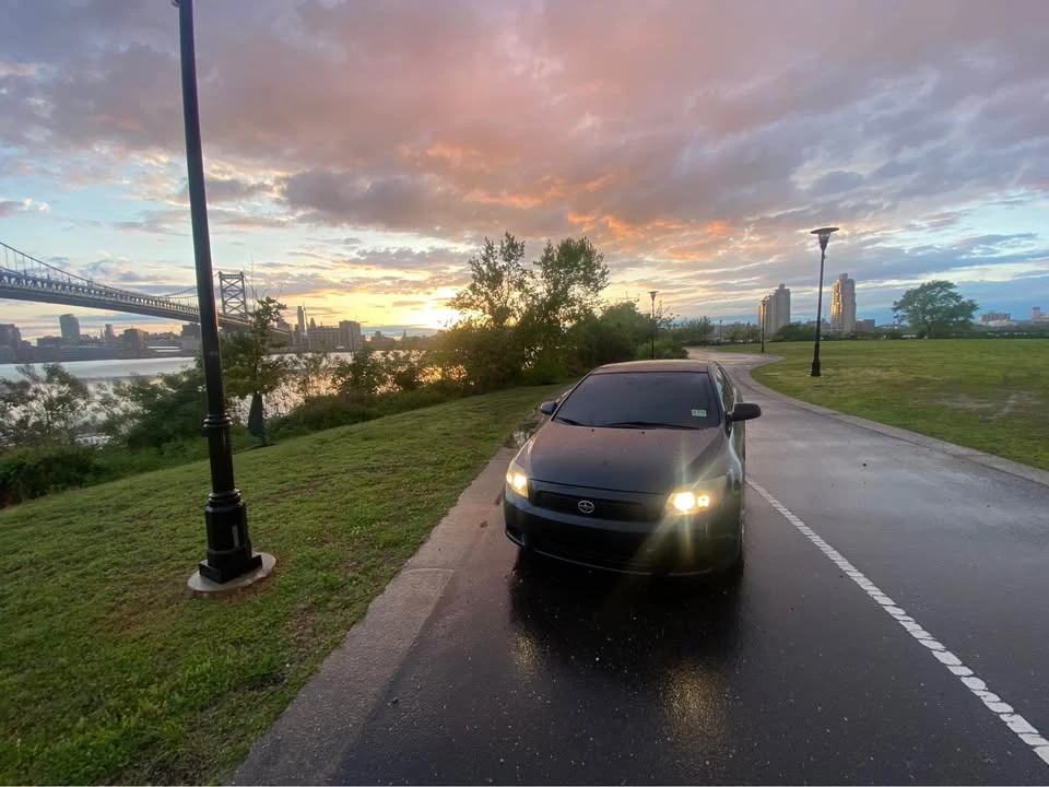 2008 Scion tC - Image 2 of 5