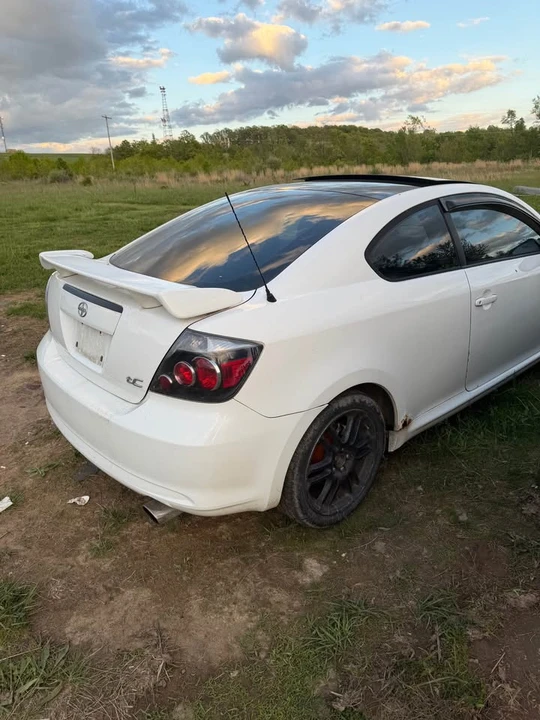 2008 Scion tC - Image 2 of 13