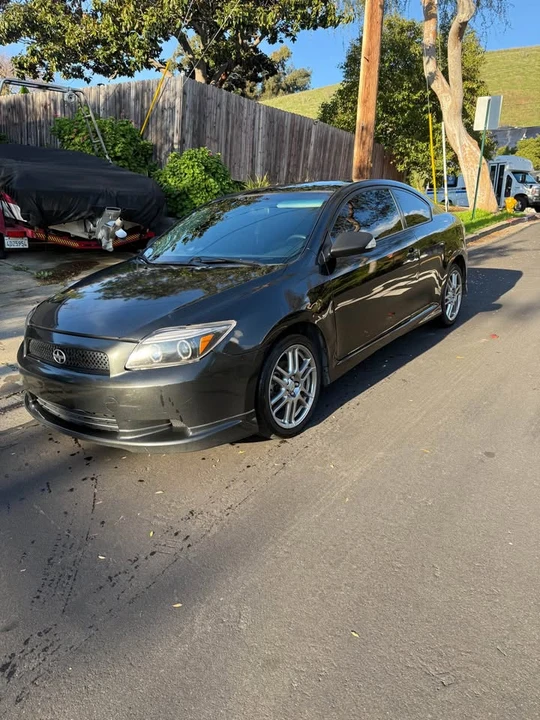 2008 Scion tC - Image 2 of 9
