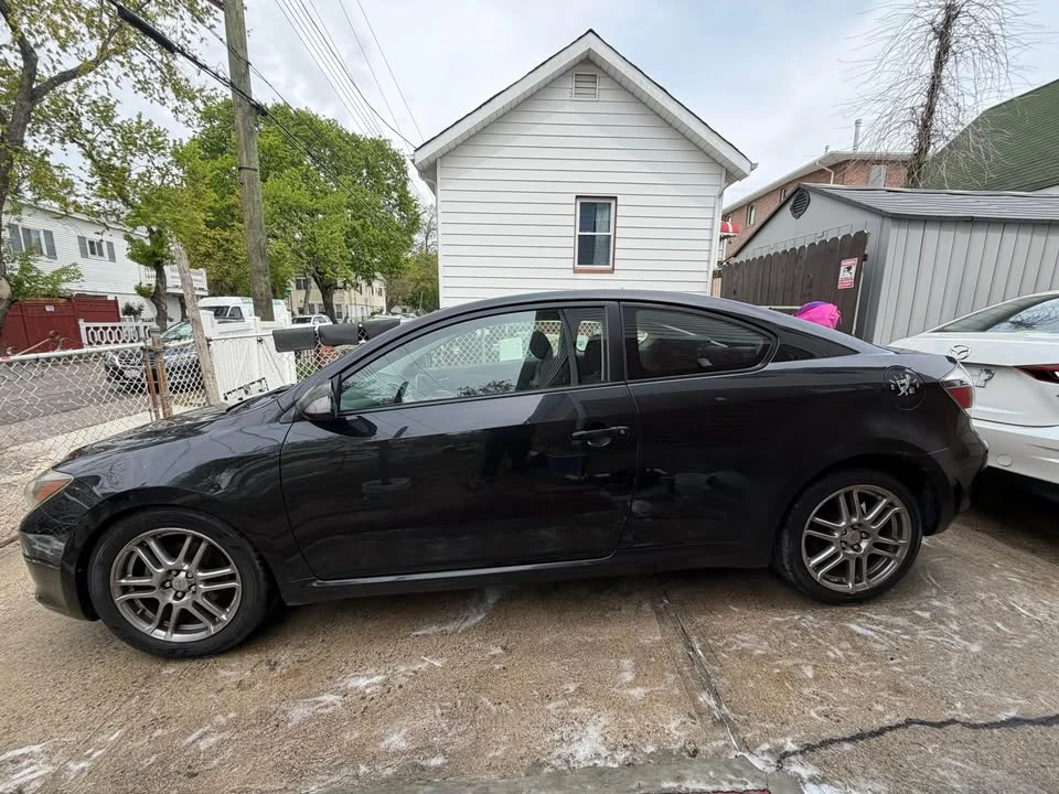 2008 Scion tC - Image 5 of 10