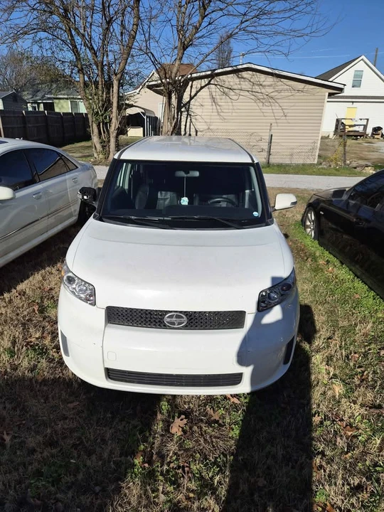 2008 Scion xB - Image 8 of 9
