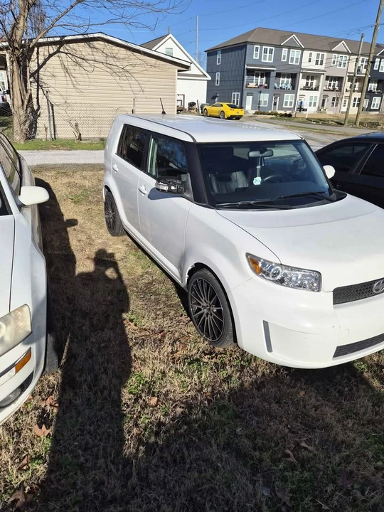 2008 Scion xB - Image 7 of 9