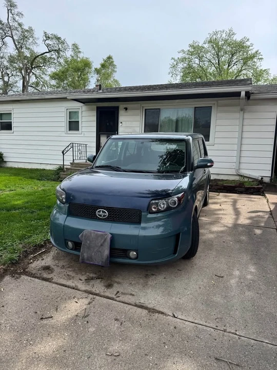 2008 Scion xB - Image 6 of 8