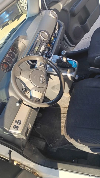 2008 Scion xB - Image 7 of 20