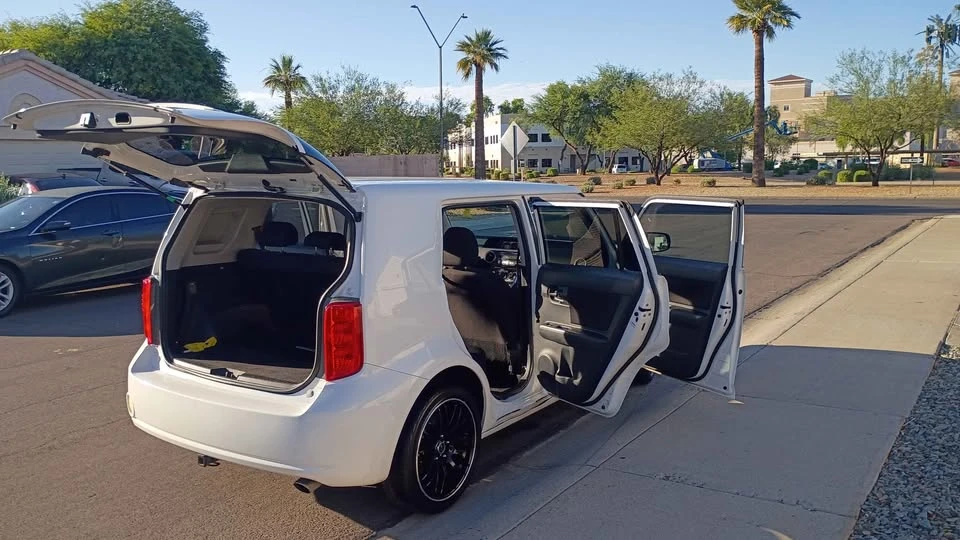 2008 Scion xB - Image 18 of 20