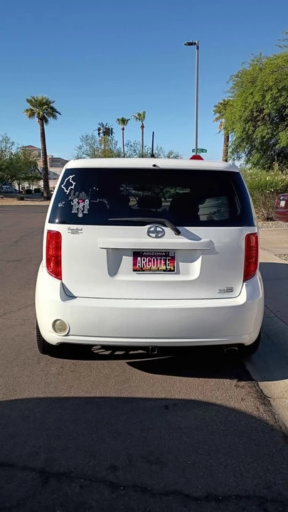 2008 Scion xB - Image 10 of 20