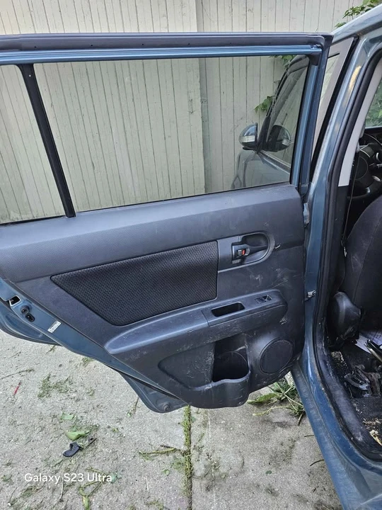 2008 Scion xB - Image 13 of 15