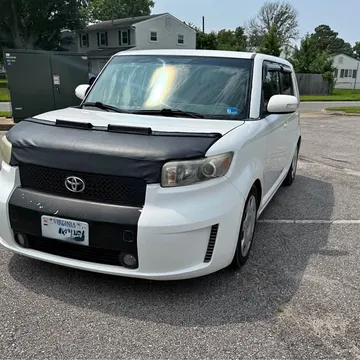 2008 Scion xB Hatchback 4D
