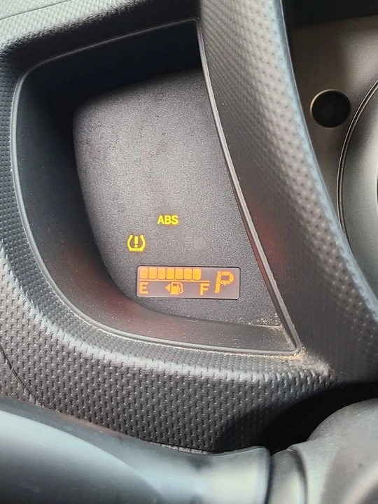 2008 Scion xD - Image 11 of 11