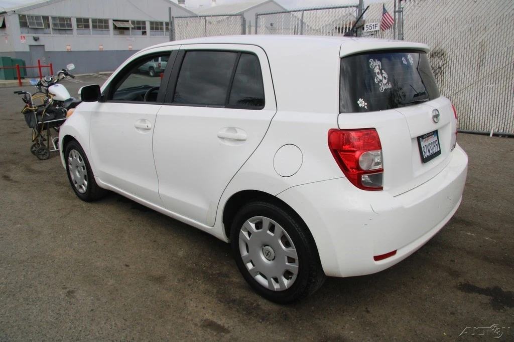 2008 Scion xD - Image 5 of 21