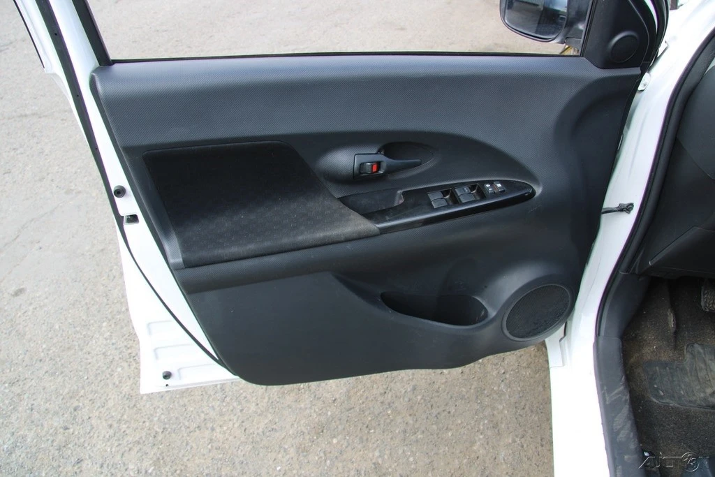 2008 Scion xD - Image 13 of 21