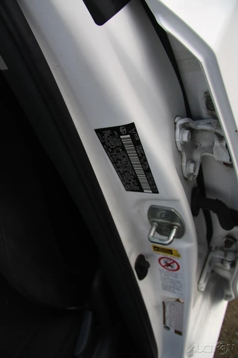 2008 Scion xD - Image 12 of 21