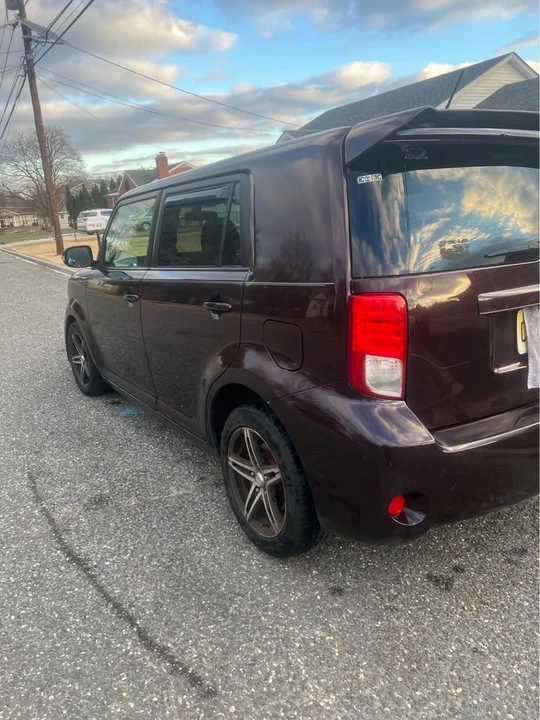 2008 Scion xB - Image 5 of 6