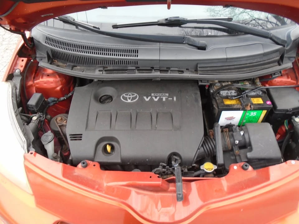 2008 Scion xB - Image 16 of 18