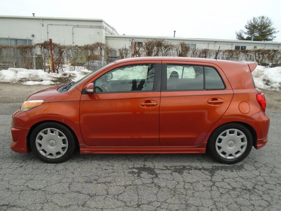 2008 Scion xB - Image 3 of 18
