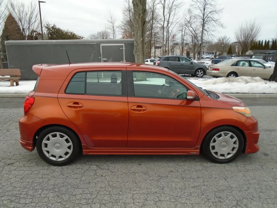 2008 Scion xB - Image 7 of 18