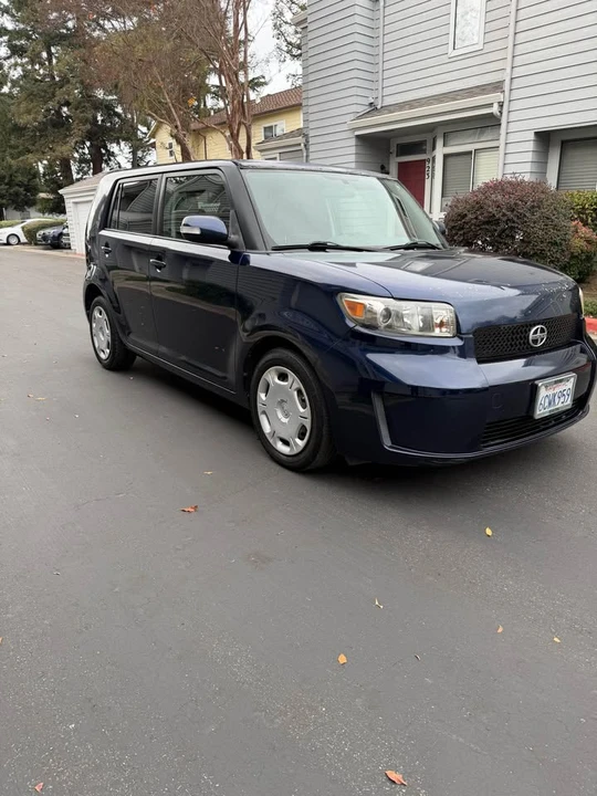 2008 Scion xB - Image 3 of 8