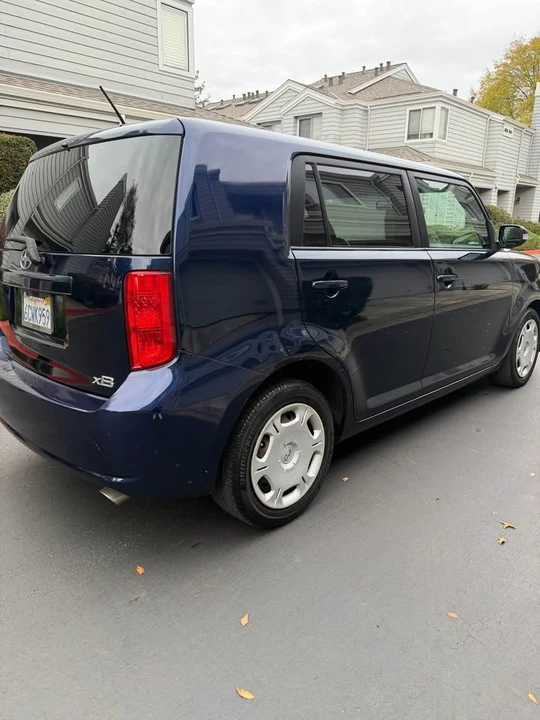 2008 Scion xB - Image 4 of 8