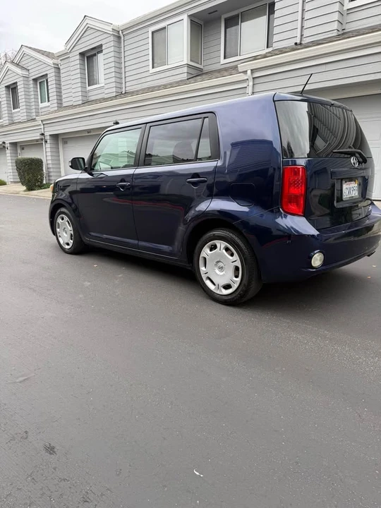 2008 Scion xB - Image 2 of 8