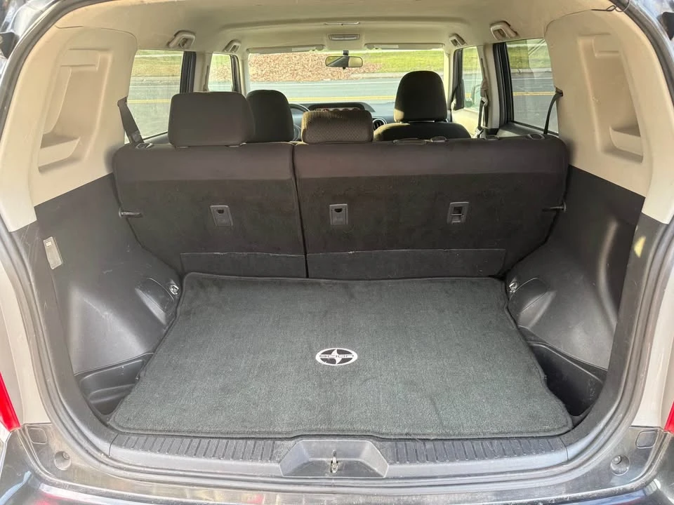 2008 Scion xB - Image 7 of 8