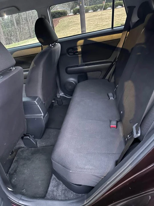 2008 Scion xB - Image 4 of 12