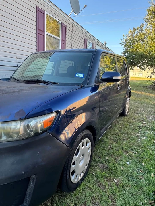 2008 Scion xB - Image 2 of 11
