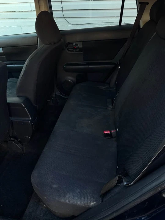 2008 Scion xB - Image 10 of 11
