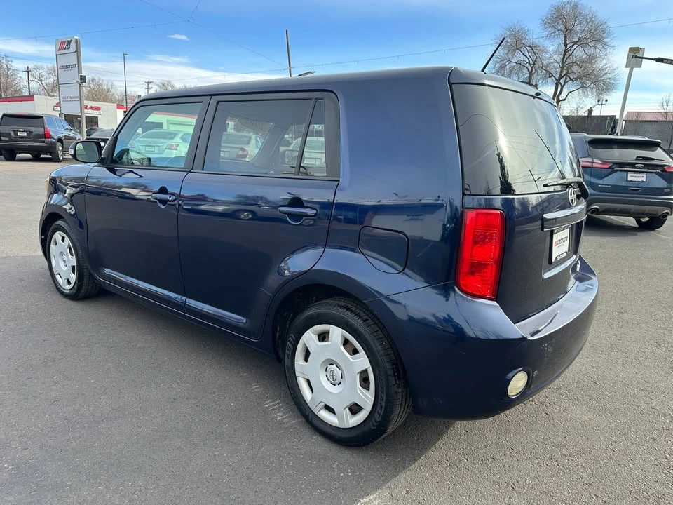 2008 Scion xB - Image 7 of 18